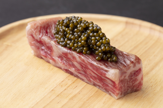 Wagyu Striploin & Caviar Bundle